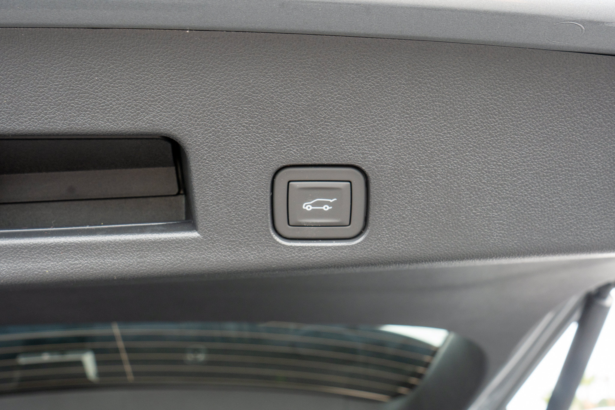 New 2026 GMC Acadia Elevation FWD image 32