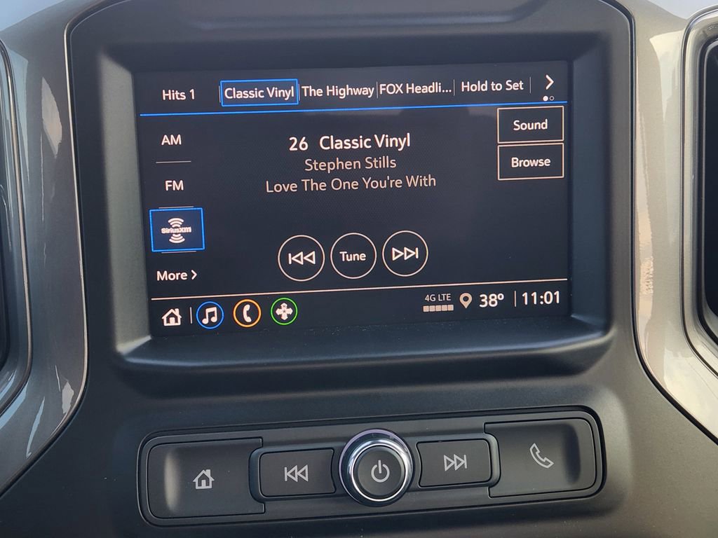 New 2026 Chevrolet Silverado 1500 Custom Trail Boss w/ LPO, Dark Essentials Package image 17