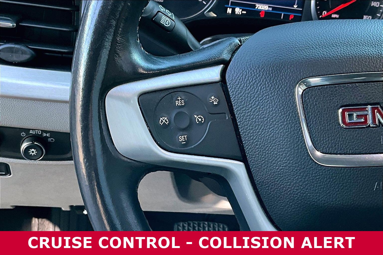 Used 2021 GMC Terrain SLE w/ Driver Convenience Package image 12