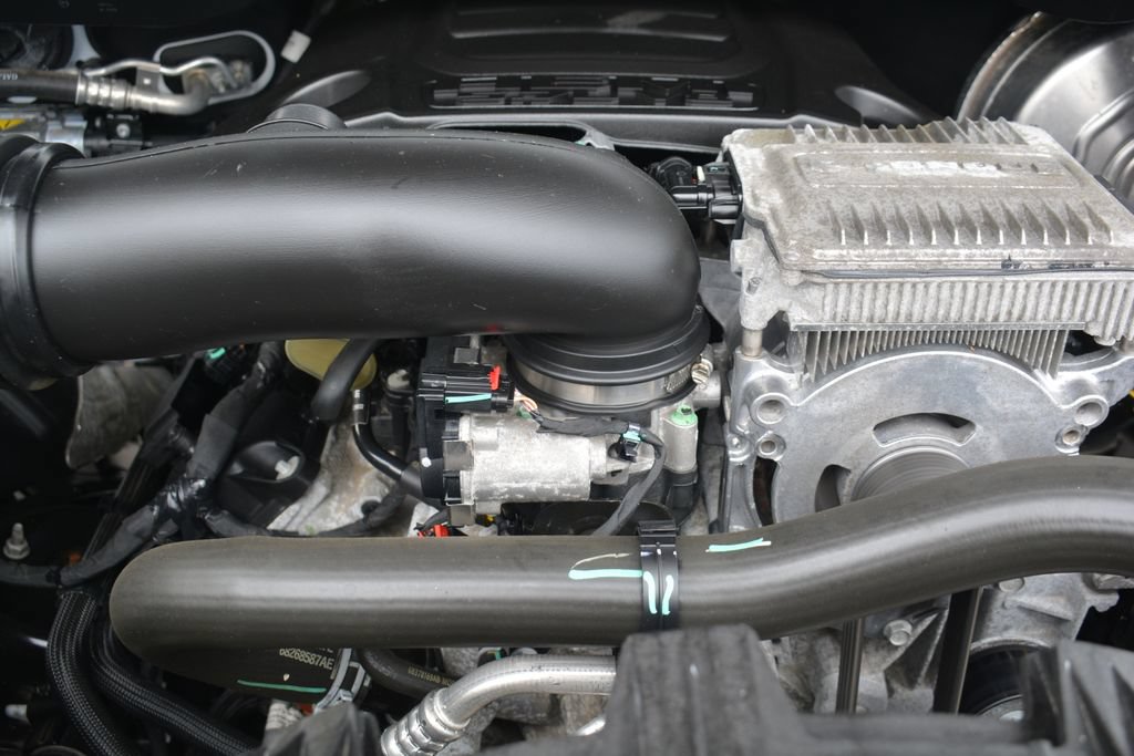 Used 2024 RAM 1500 Laramie AWD/4WD image 28