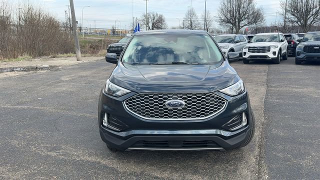 Certified 2023 Ford Edge SEL w/ Convenience Package AWD/4WD image 28