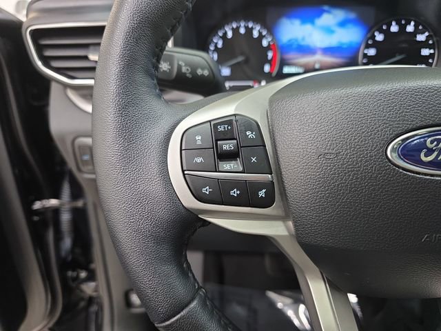 Used 2023 Ford Explorer XLT w/ Equipment Group 202A image 17