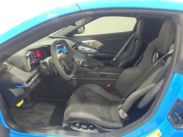 Used 2024 Chevrolet Corvette Stingray Preferred Cpe w/ Z51 Performance Package RWD image 7