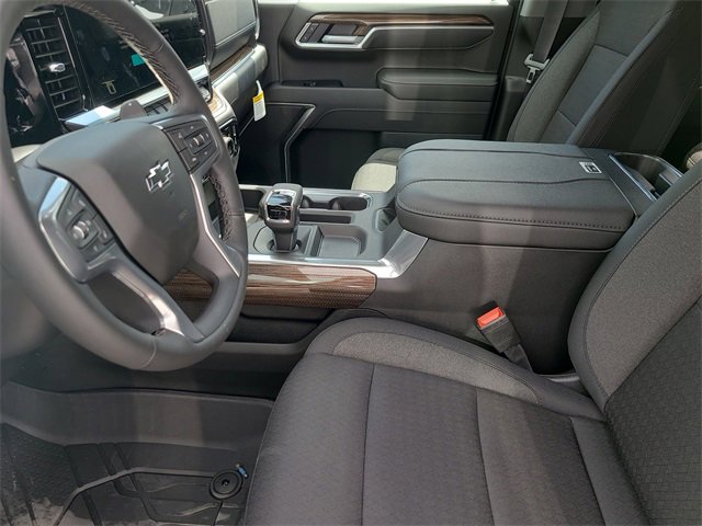 New 2026 Chevrolet Silverado 1500 RST w/ LPO, Dark Essentials Package image 17