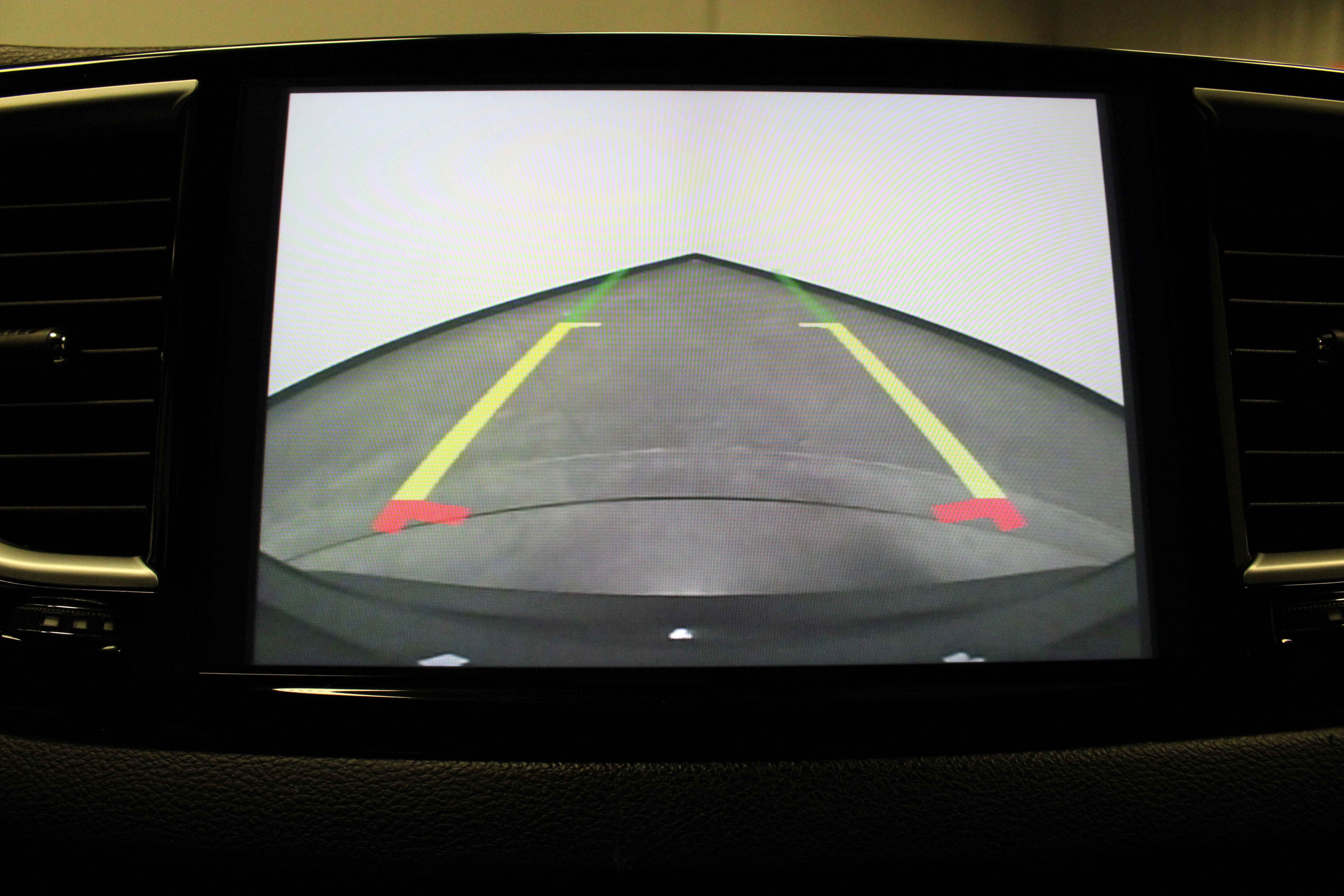 Used 2026 Chrysler Pacifica Limited w/ S Appearance Package FWD image 28