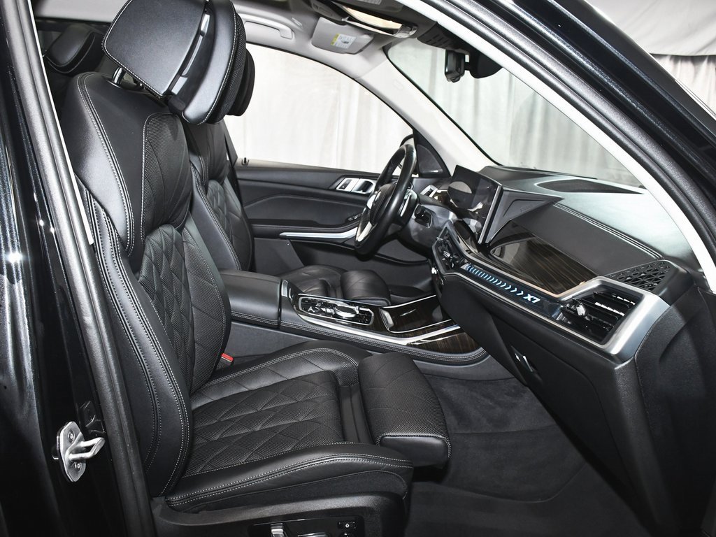 Used 2024 BMW X7 xDrive40i image 84