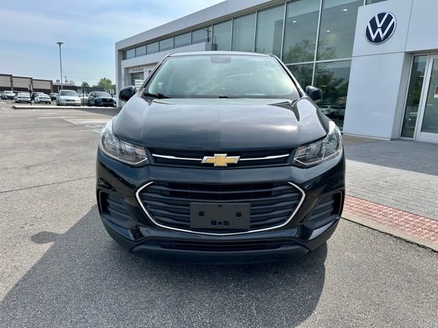 Used 2020 Chevrolet Trax LS w/ Tint and Cruise Package FWD image 2