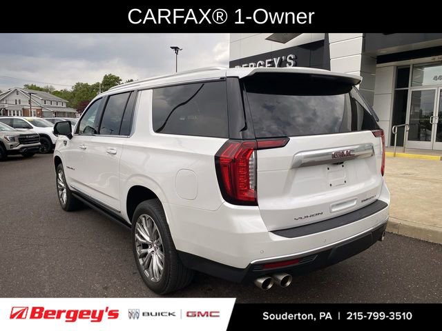 Used 2022 GMC Yukon XL Denali w/ Denali Premium Package AWD/4WD image 3