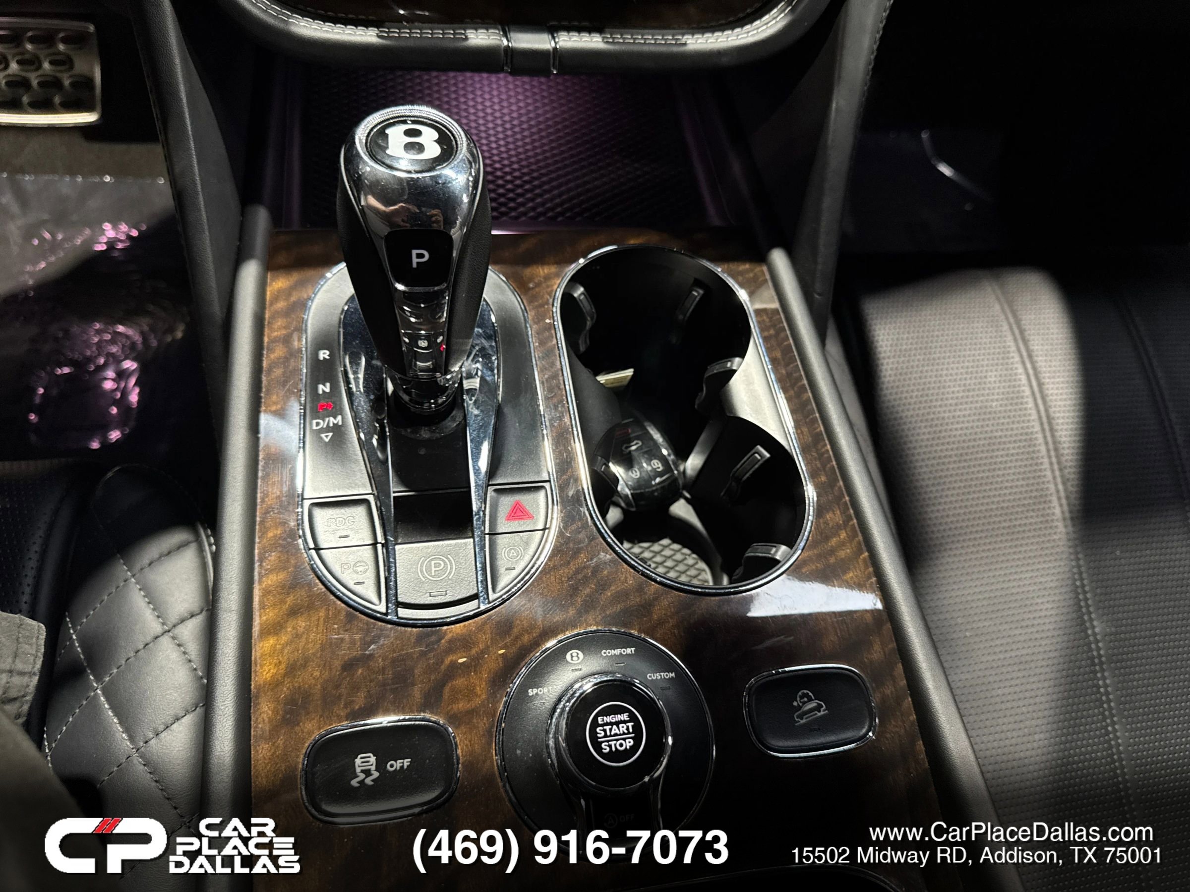 Used 2018 Bentley Bentayga AWD/4WD image 41