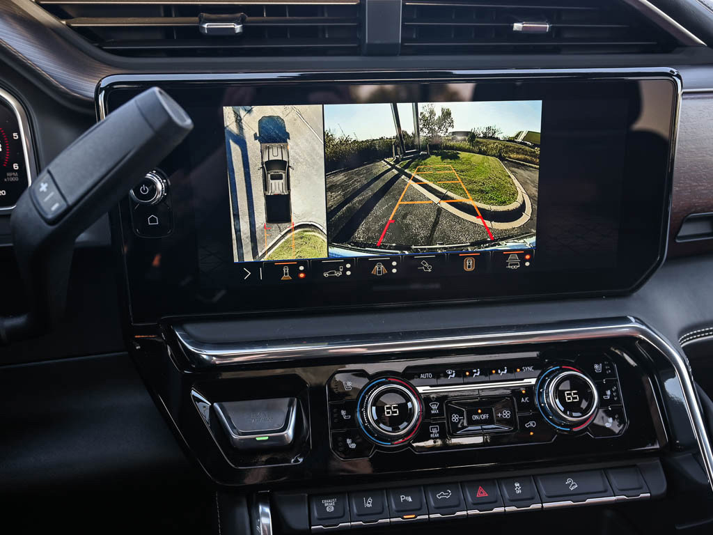 New 2026 GMC Sierra 3500 Denali Ultimate w/ LPO, Black Badging Package image 22