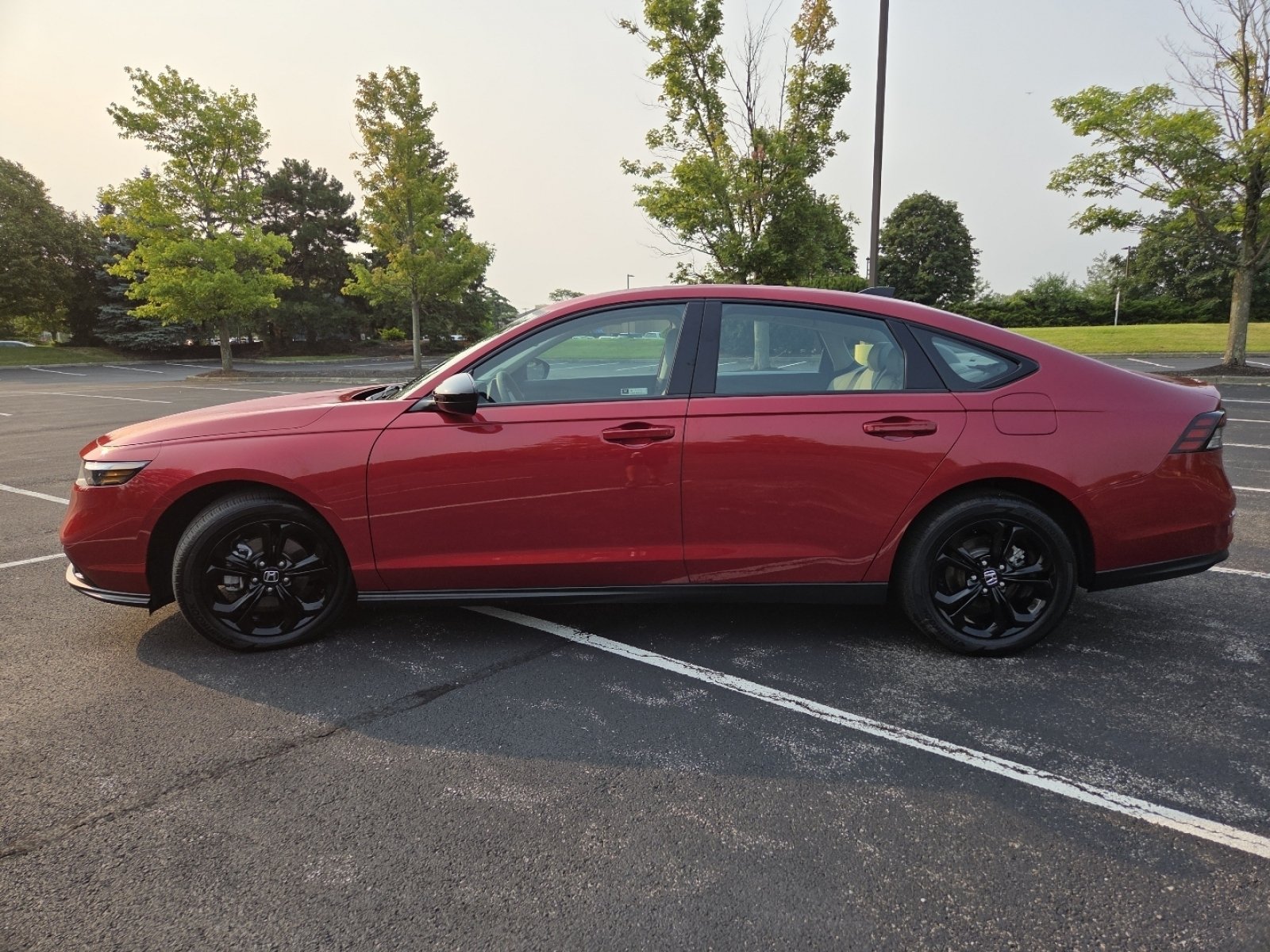 Certified 2025 Honda Accord SE image 18