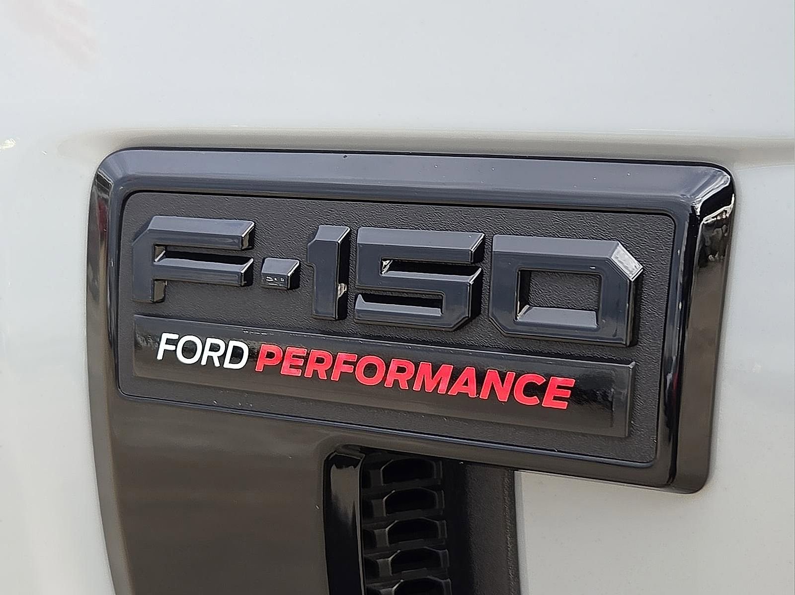 Used 2024 Ford F150 XLT image 9