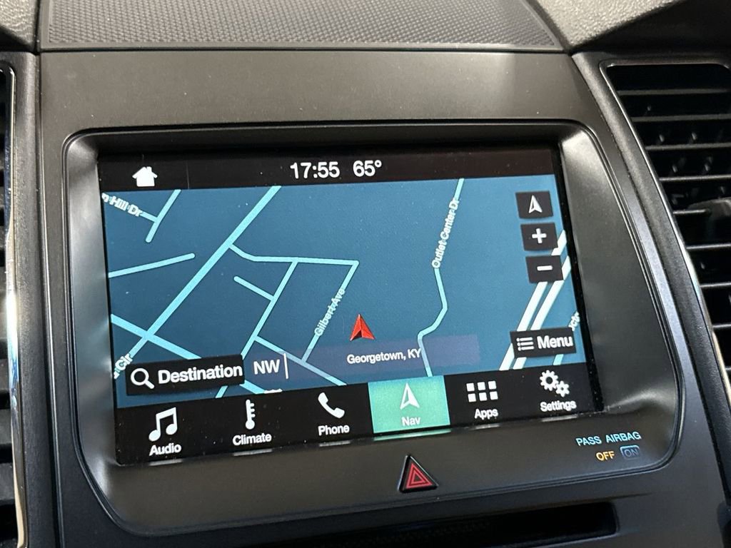 Used 2018 Ford Taurus SEL w/ Equipment Group 201A image 15