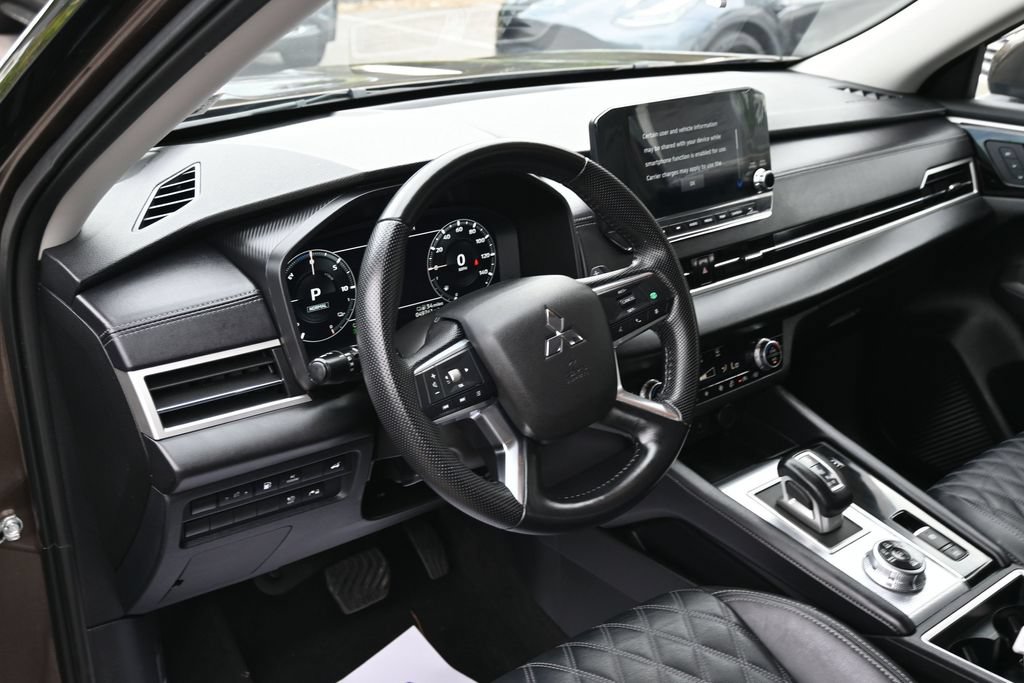 Used 2024 Mitsubishi Outlander SEL Black Edition AWD/4WD image 19