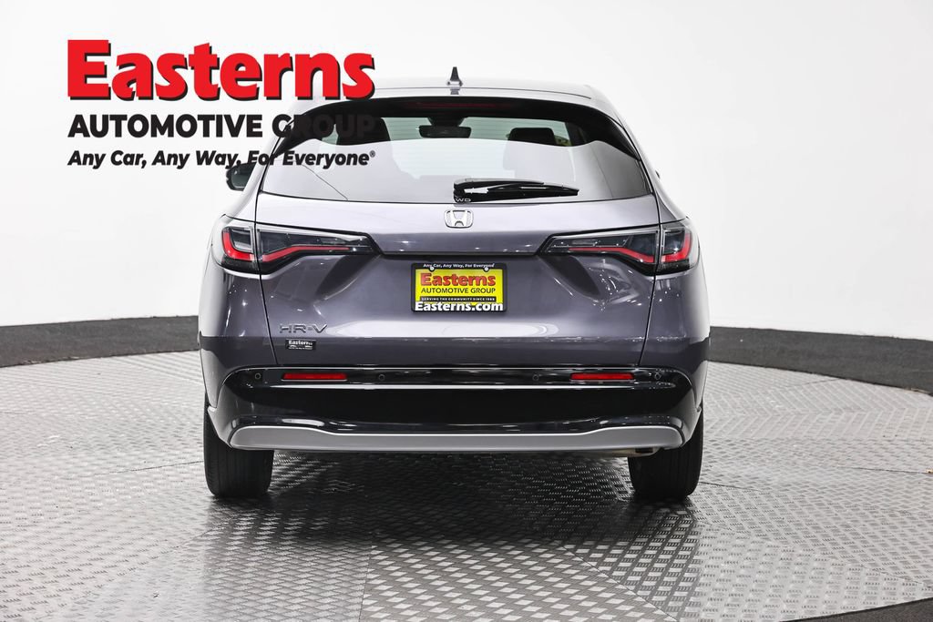 Used 2023 Honda HR-V EX-L image 6