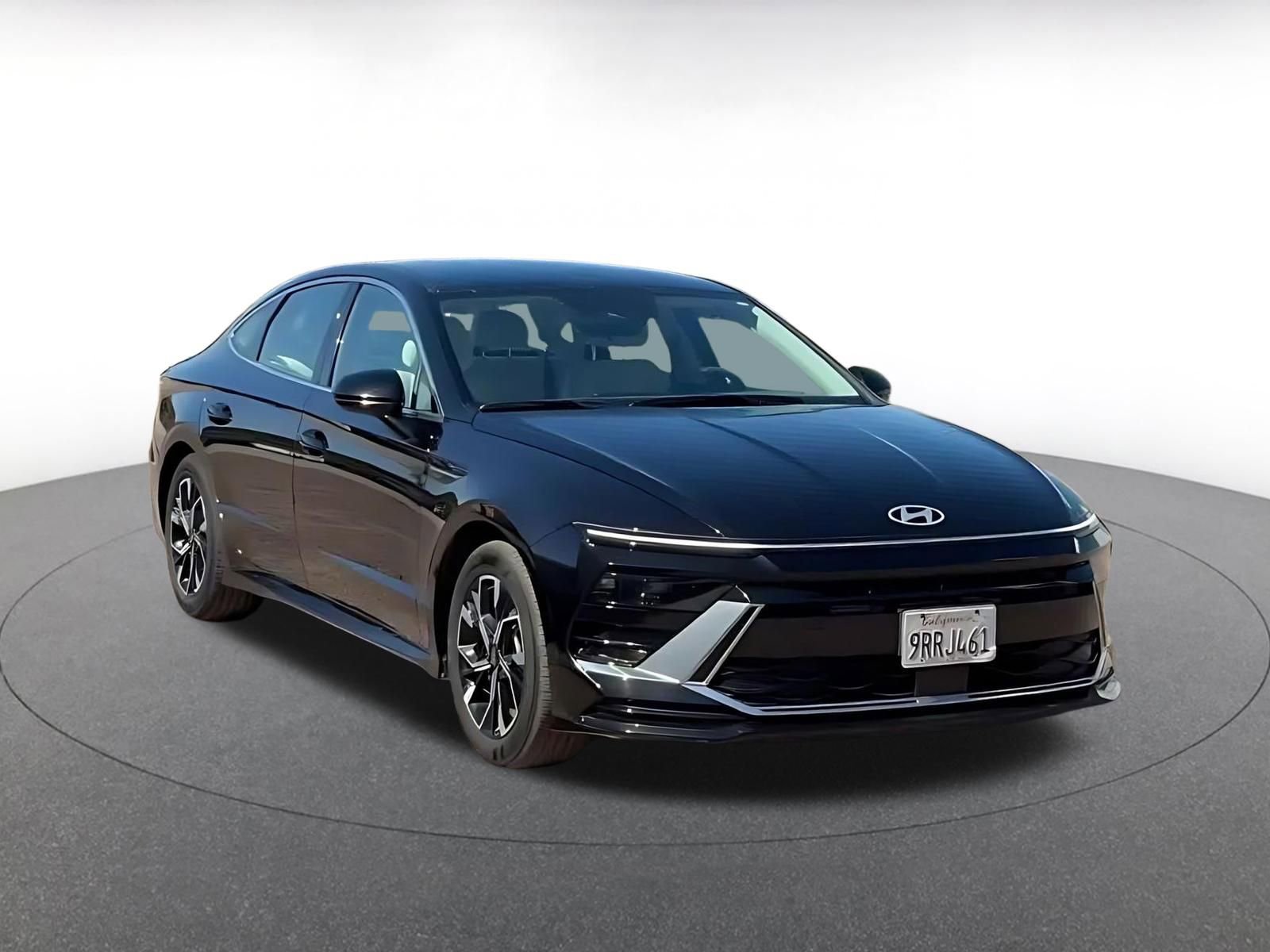 Used 2025 Hyundai Sonata SEL image 3
