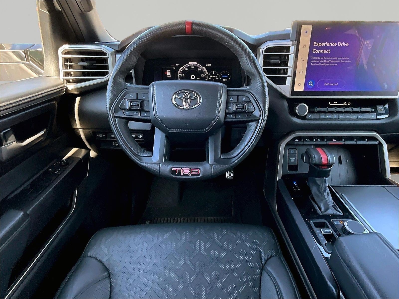 Used 2025 Toyota Sequoia SR5 w/ SR5 Premium Package AWD/4WD image 8