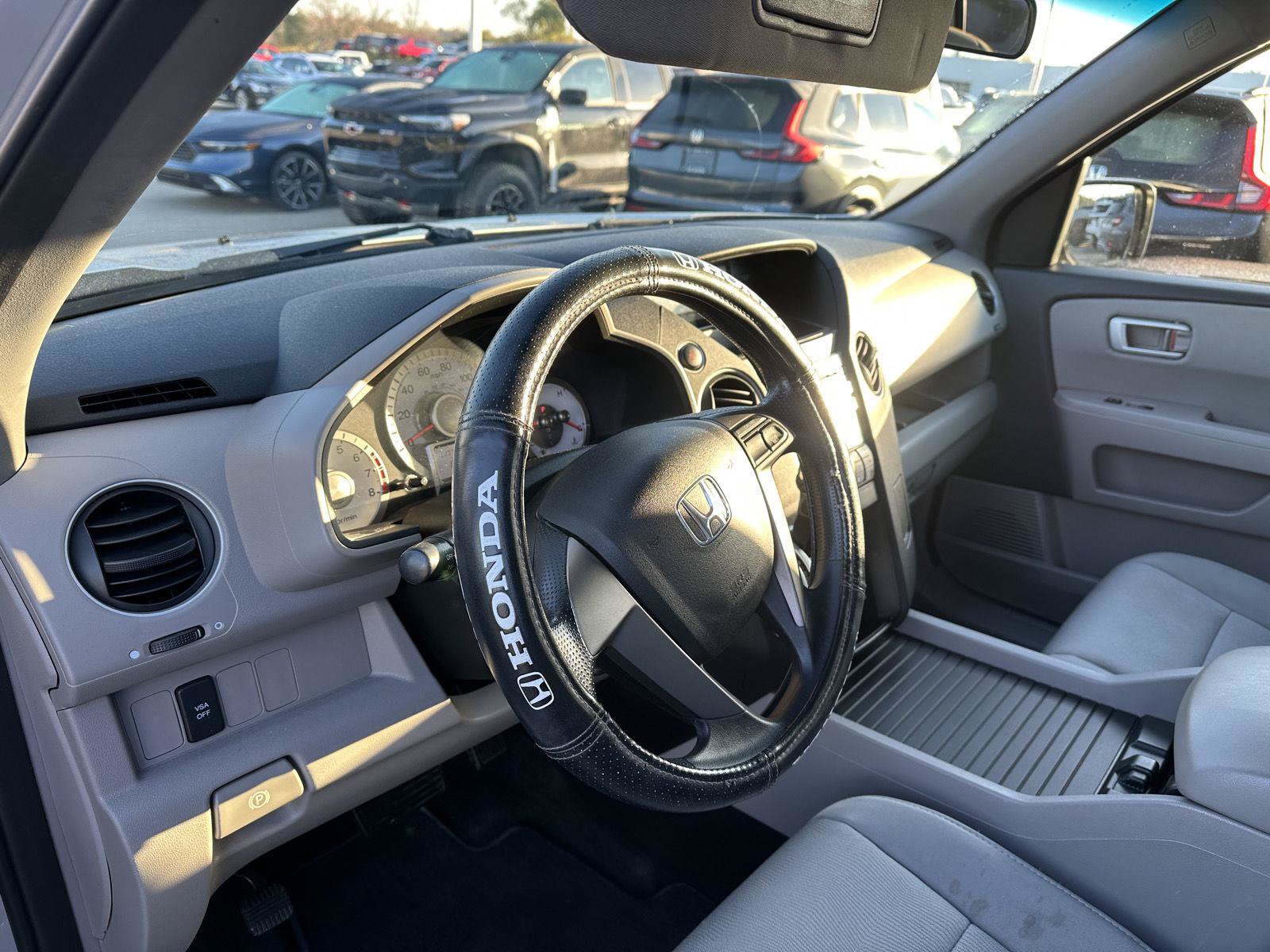 Used 2011 Honda Pilot LX image 14