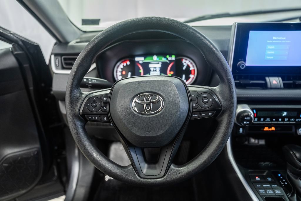 Used 2024 Toyota RAV4 XLE w/ Convenience Package AWD/4WD image 28