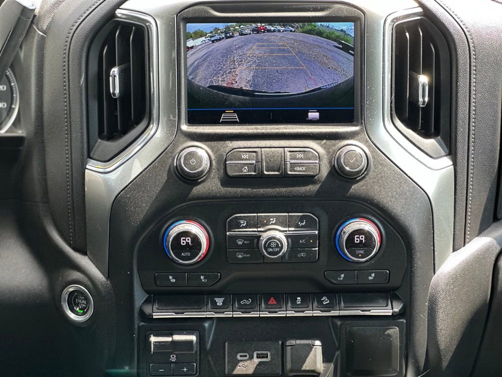 Used 2021 Chevrolet Silverado 2500 LT w/ Convenience Package image 6