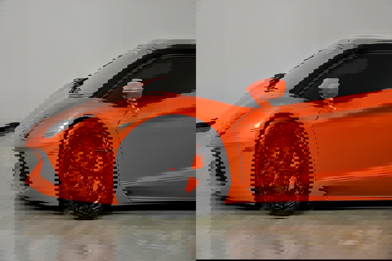 Used 2014 Lamborghini Aventador LP 700-4 image 8