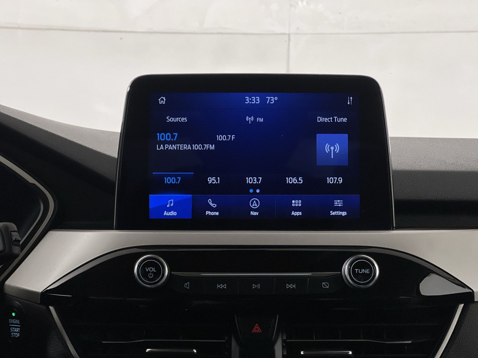 Used 2020 Ford Escape SE FWD image 18