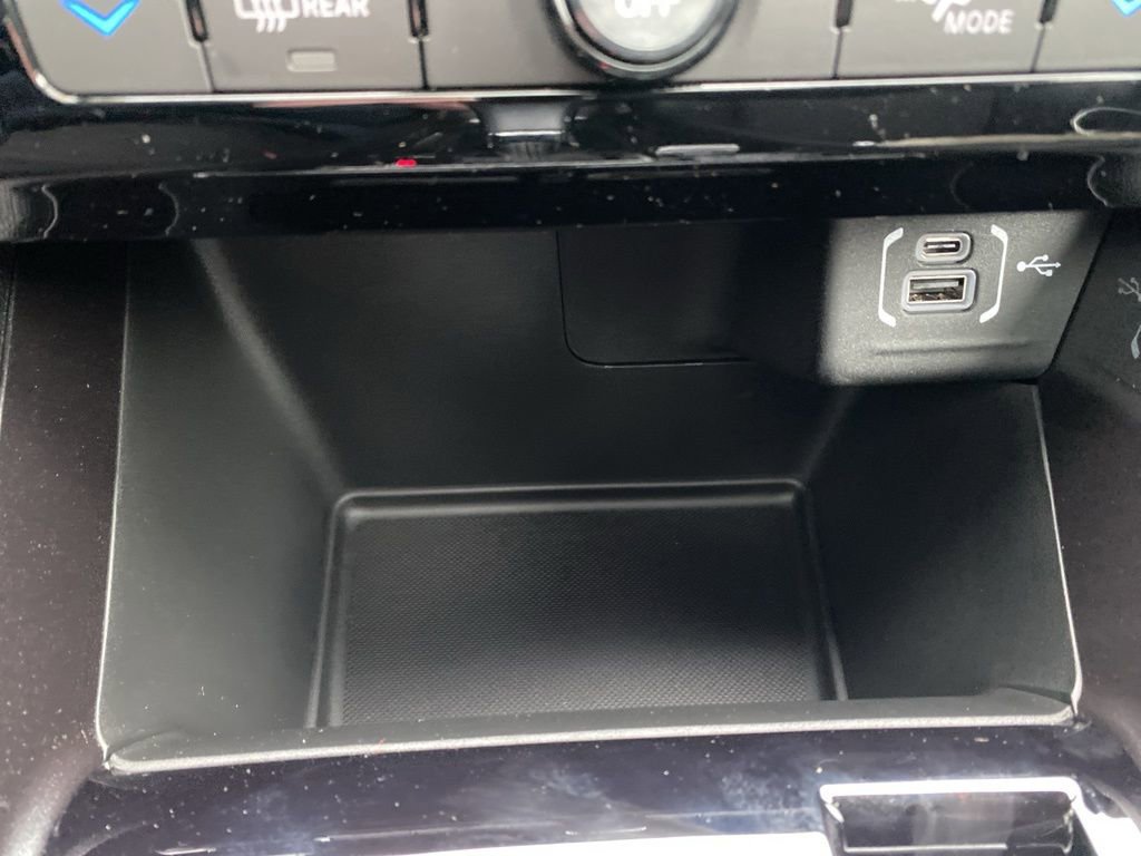 New 2026 Jeep Compass Latitude image 35