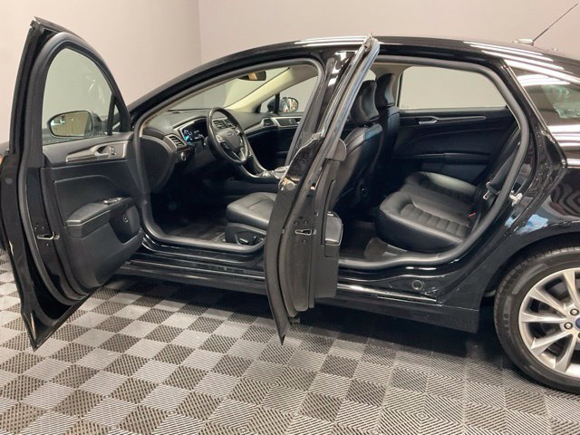 Used 2018 Ford Fusion Energi SE FWD image 13