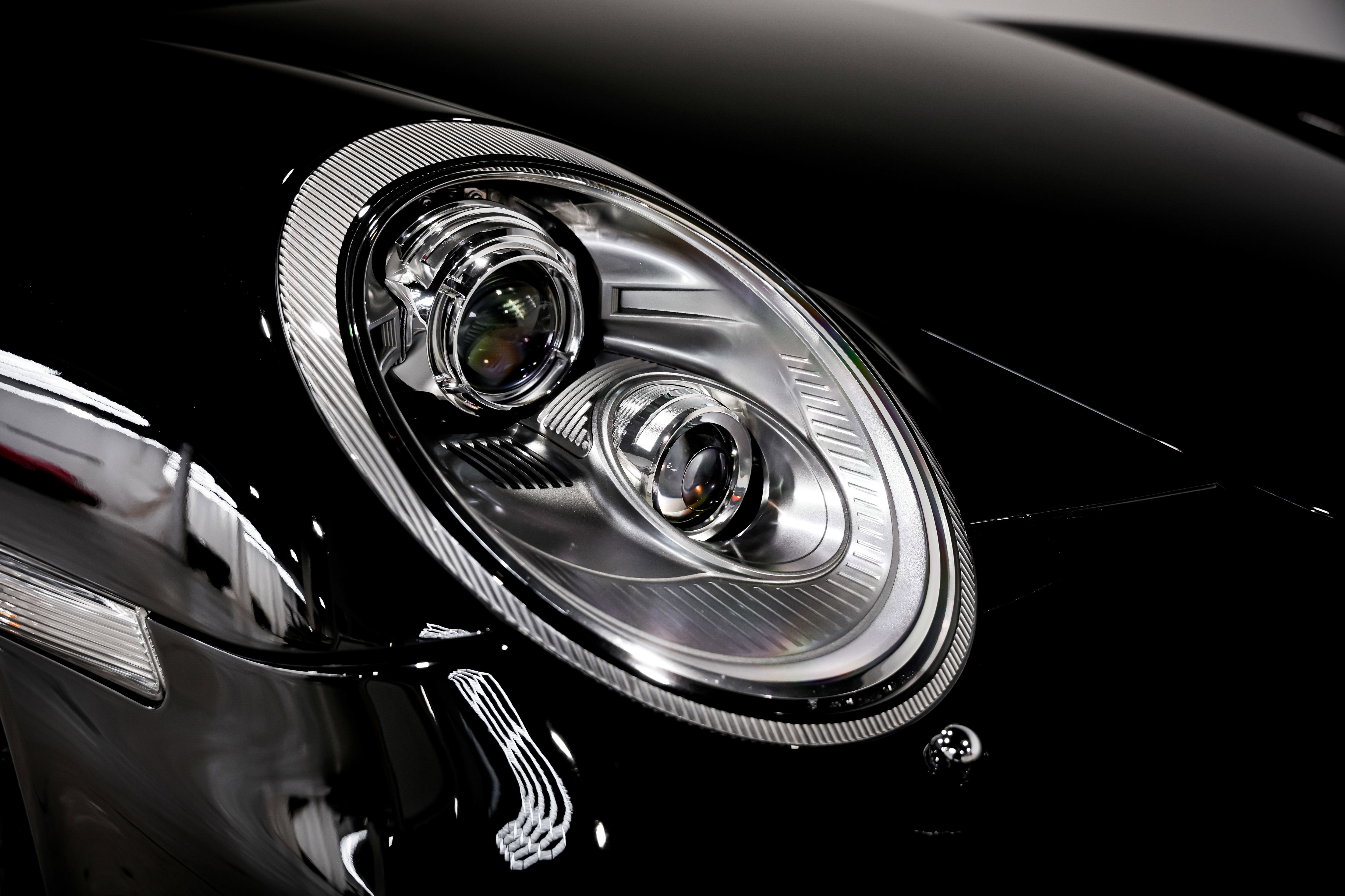 Used 2010 Porsche 911 GT3 image 40