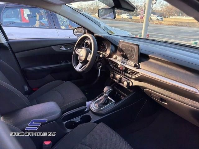 Used 2020 Kia Forte LXS image 8