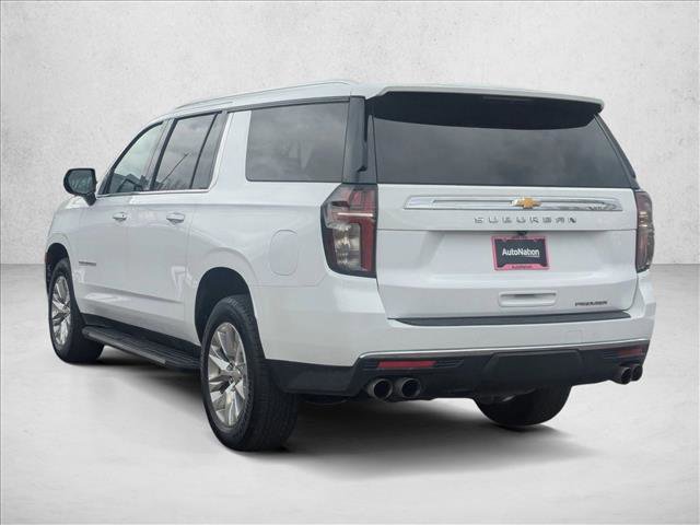 Used 2023 Chevrolet Suburban Premier image 8