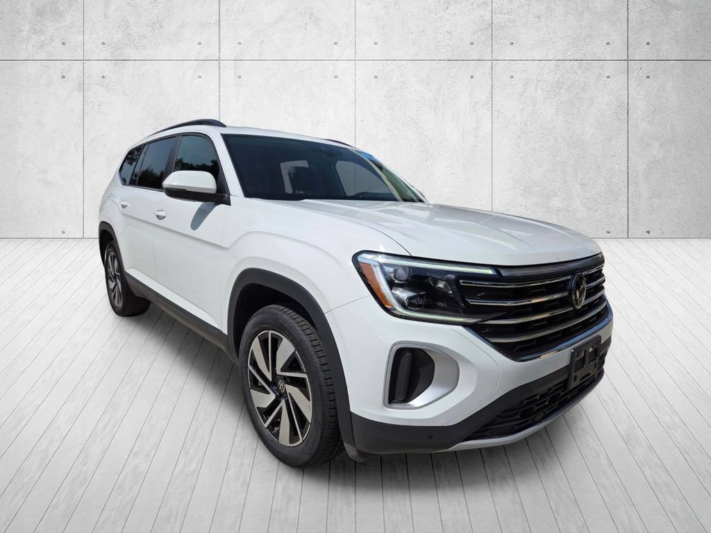 Certified 2025 Volkswagen Atlas SE FWD image 7