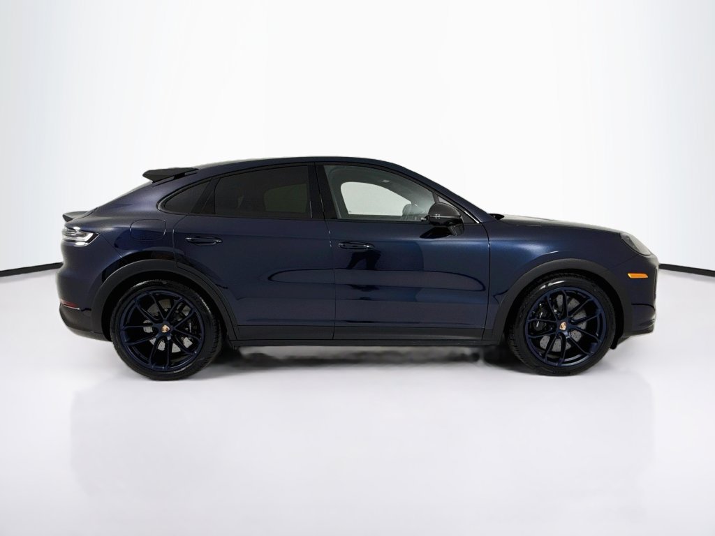 Certified 2026 Porsche Cayenne Turbo GT AWD/4WD image 8