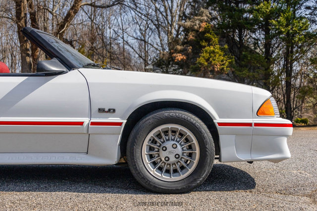 Used 1987 Ford Mustang GT image 11