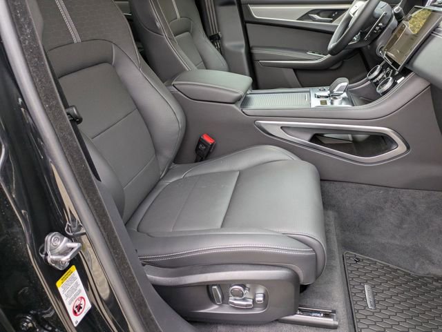 New 2026 Jaguar F-PACE R-Dynamic S image 18