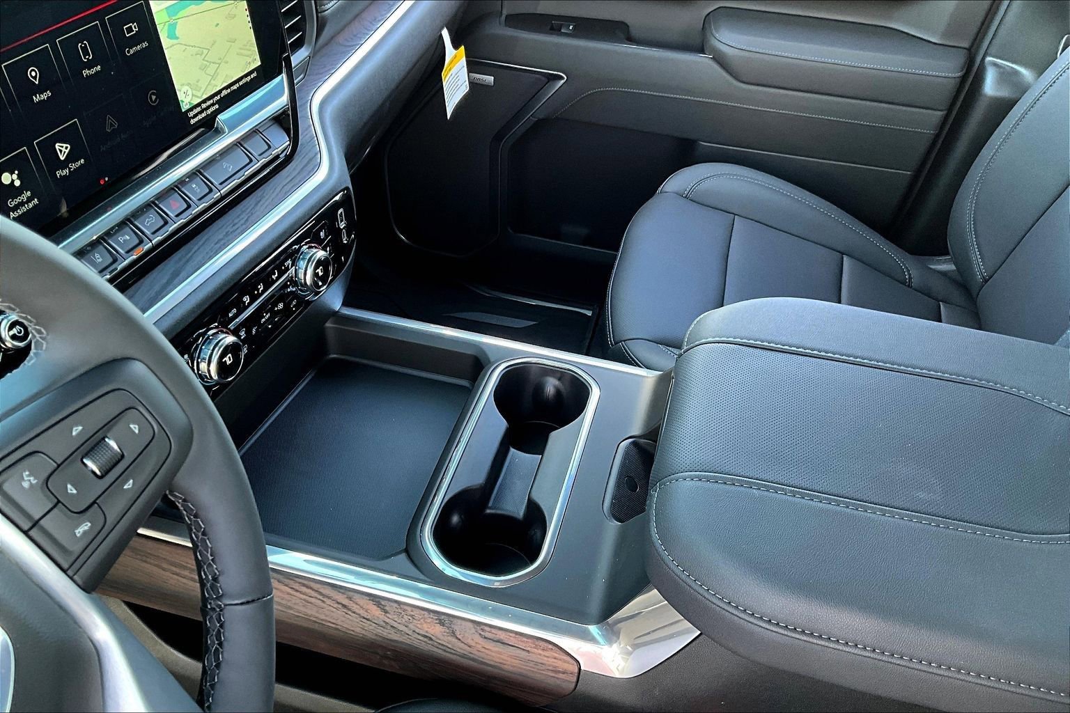 New 2026 GMC Sierra 2500 SLT image 8