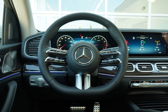 New 2026 Mercedes-Benz GLS 450 4MATIC image 18