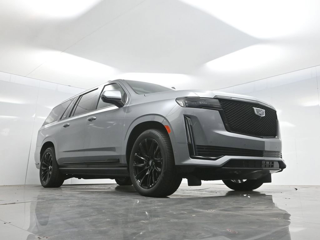 Used 2023 Cadillac Escalade ESV Sport Platinum w/ LPO, ONYX Package AWD/4WD image 69