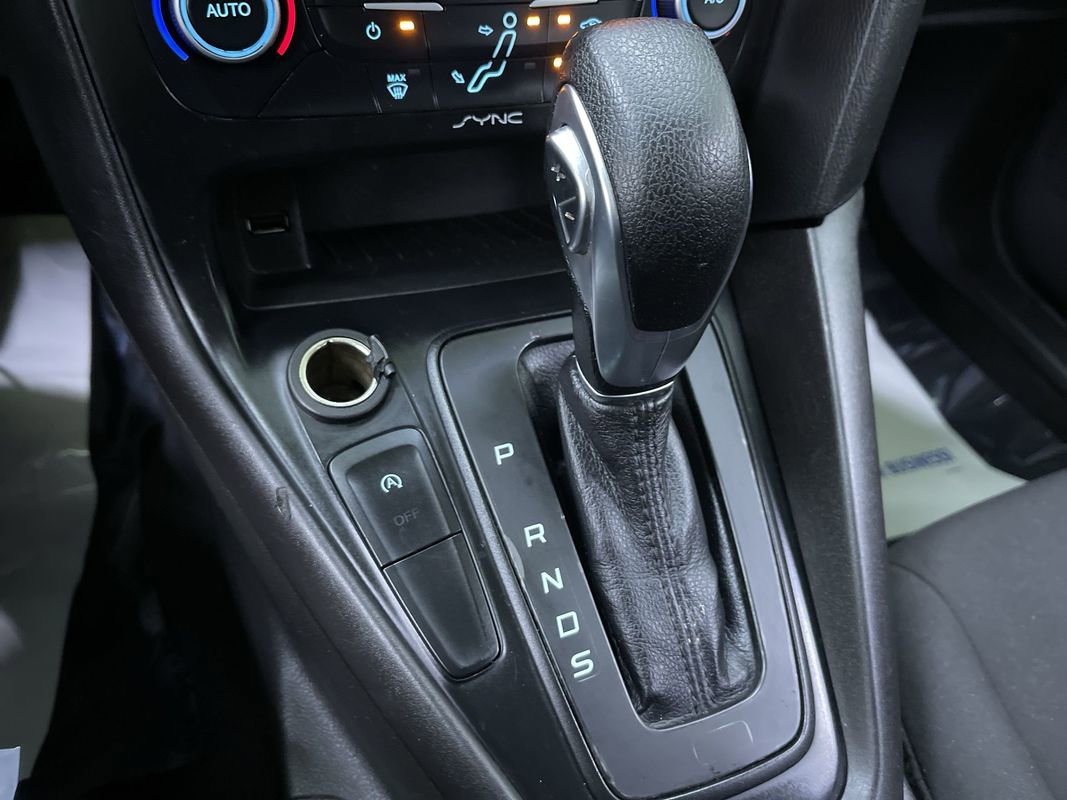 Used 2018 Ford Focus SE image 24