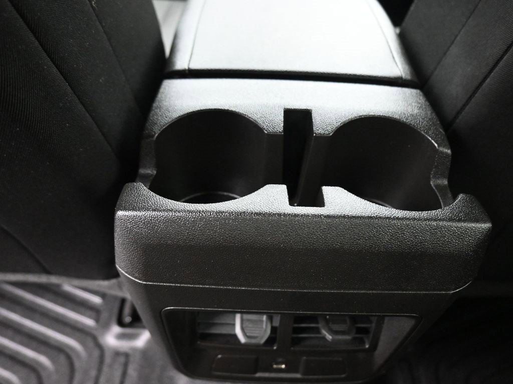 Used 2023 Chevrolet Colorado LT w/ LT Convenience Package II image 33