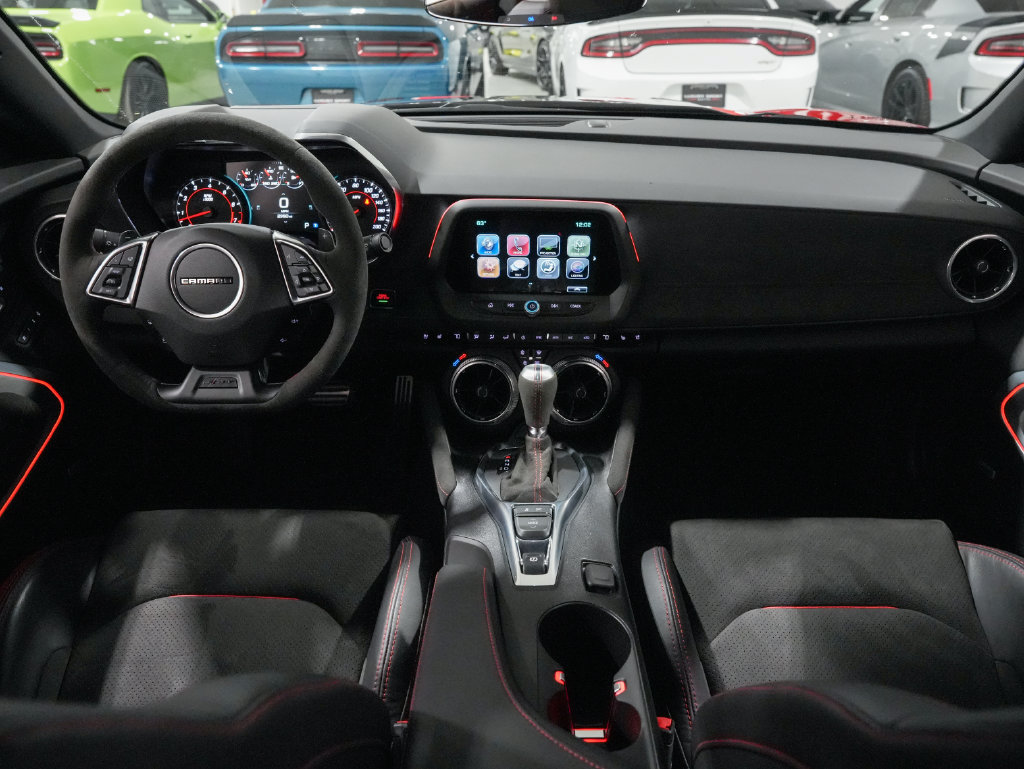 Used 2017 Chevrolet Camaro ZL1 RWD image 26
