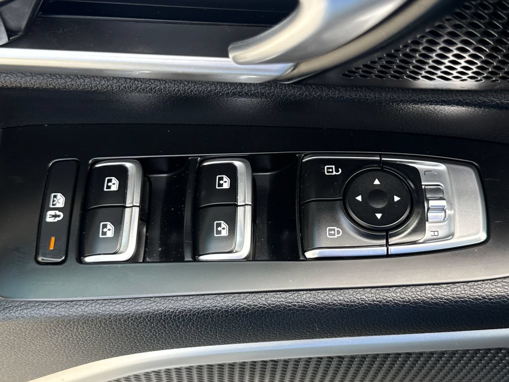 Used 2020 Kia Telluride LX FWD image 14