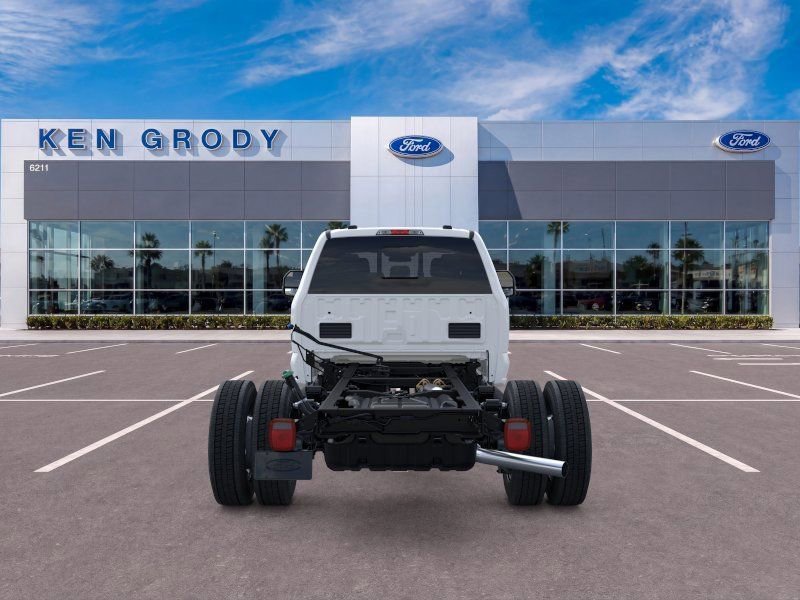 New 2026 Ford F450 XL w/ XL Chrome Package RWD image 11