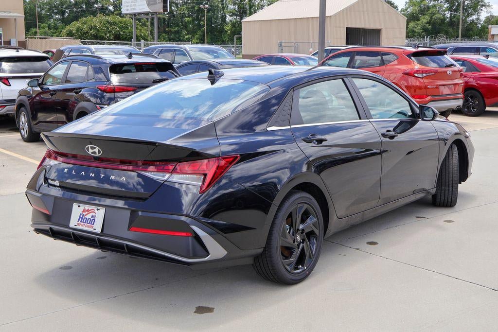 New 2026 Hyundai Elantra SEL Sport FWD image 26