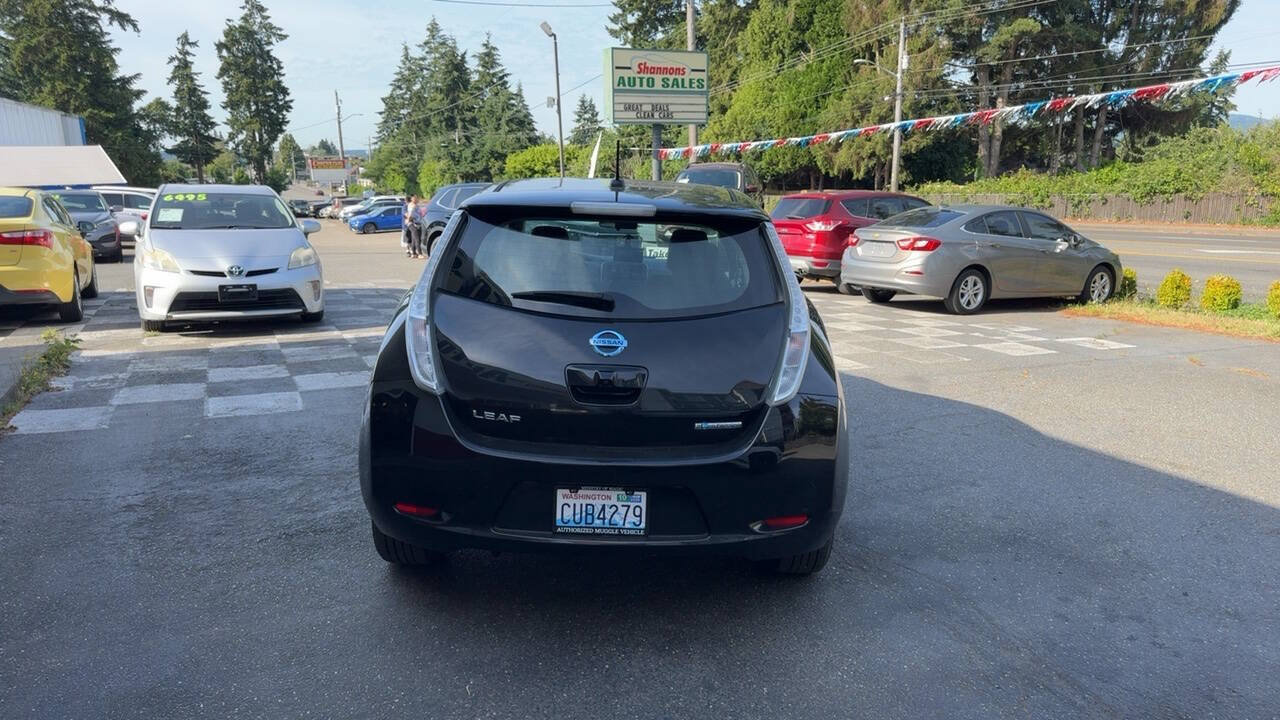 Used 2015 Nissan Leaf S w/ Charge Package FWD image 6