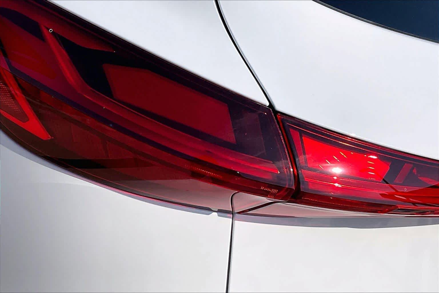New 2026 Audi SQ5 Prestige AWD/4WD image 14