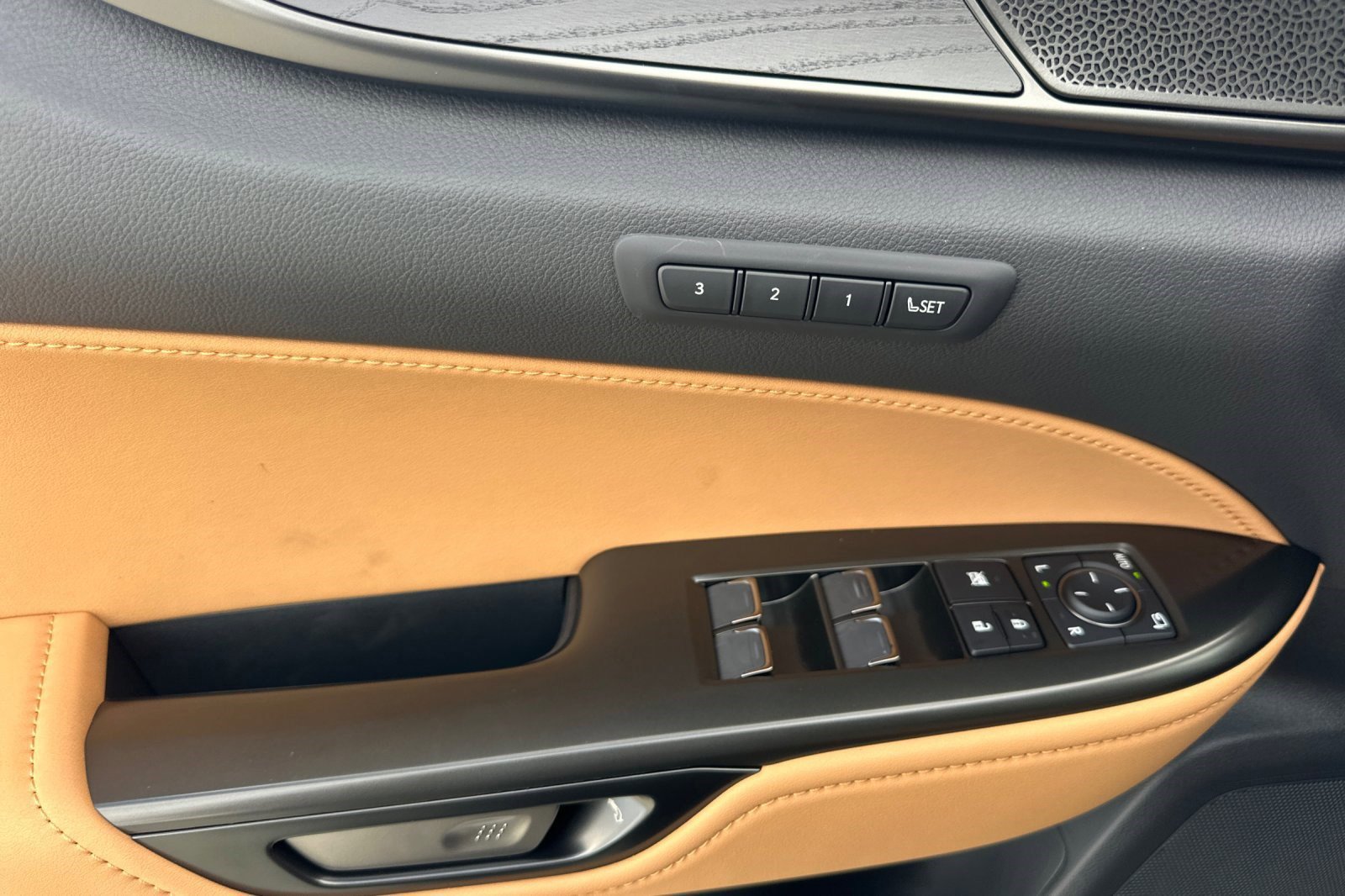 New 2026 Lexus NX 450h+ AWD w/ Luxury Package image 13
