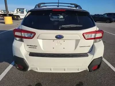 Used 2019 Subaru Crosstrek 2.0i w/ Eyesight System AWD/4WD image 3