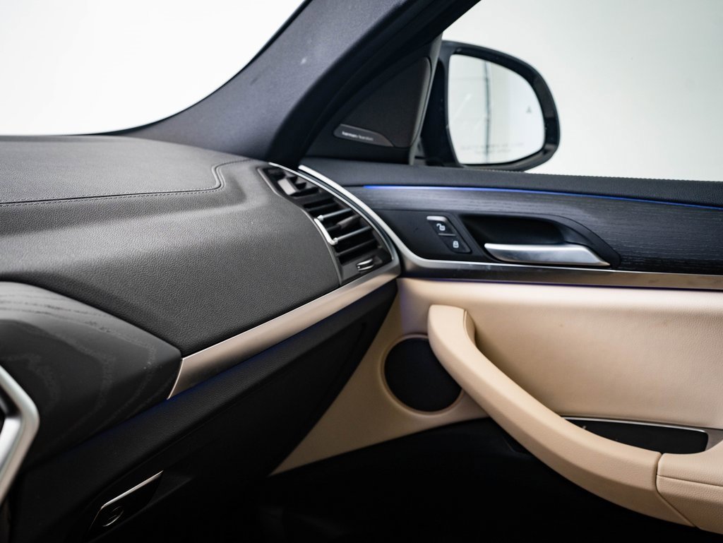 Used 2024 BMW X4 M40i w/ Premium Package image 33