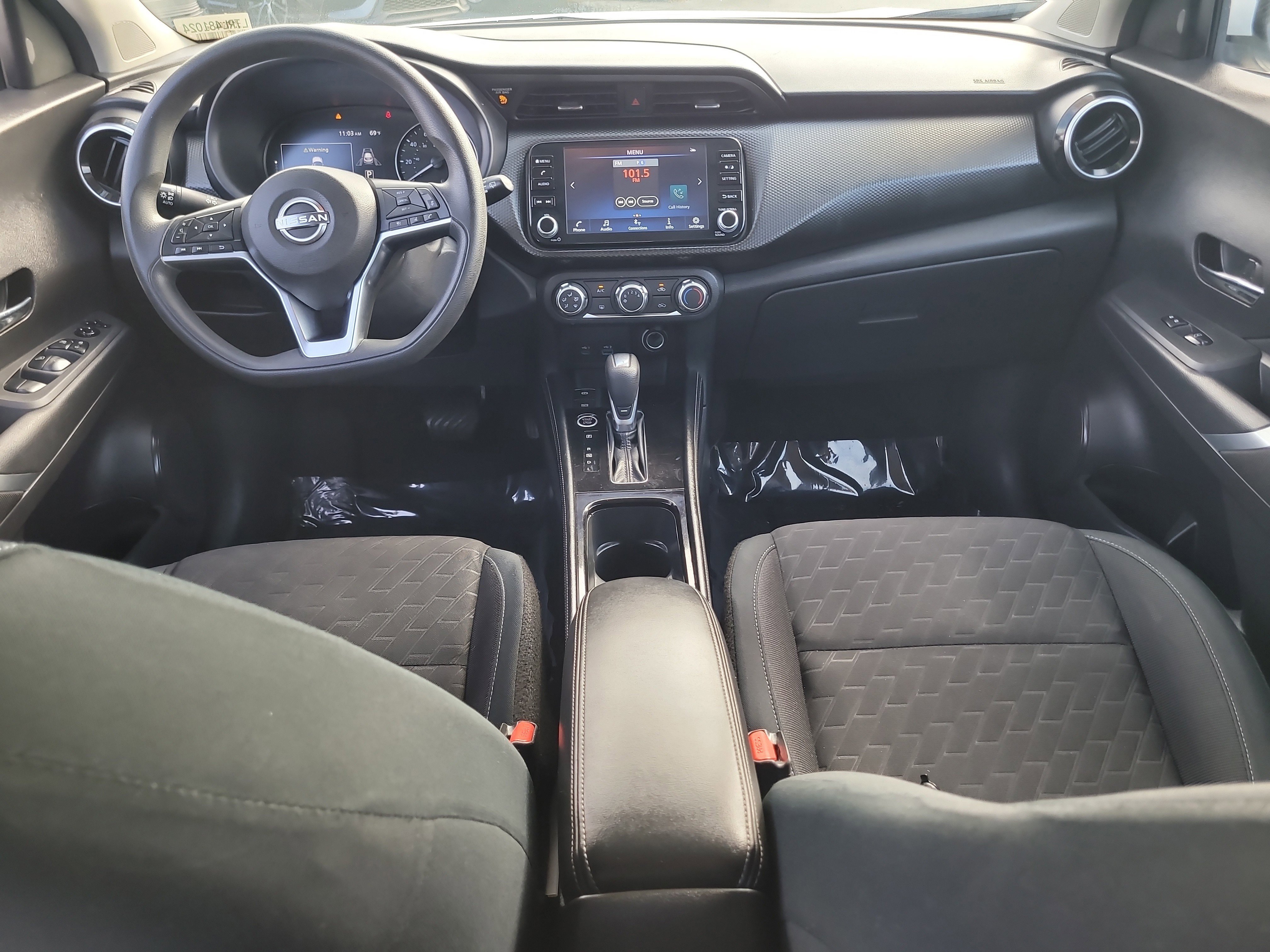 Used 2024 Nissan Kicks SV image 15